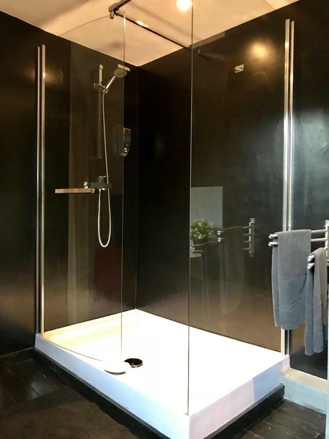 Apartment In Historical Center เลียจ ภายนอก รูปภาพ